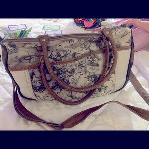 Myra purse